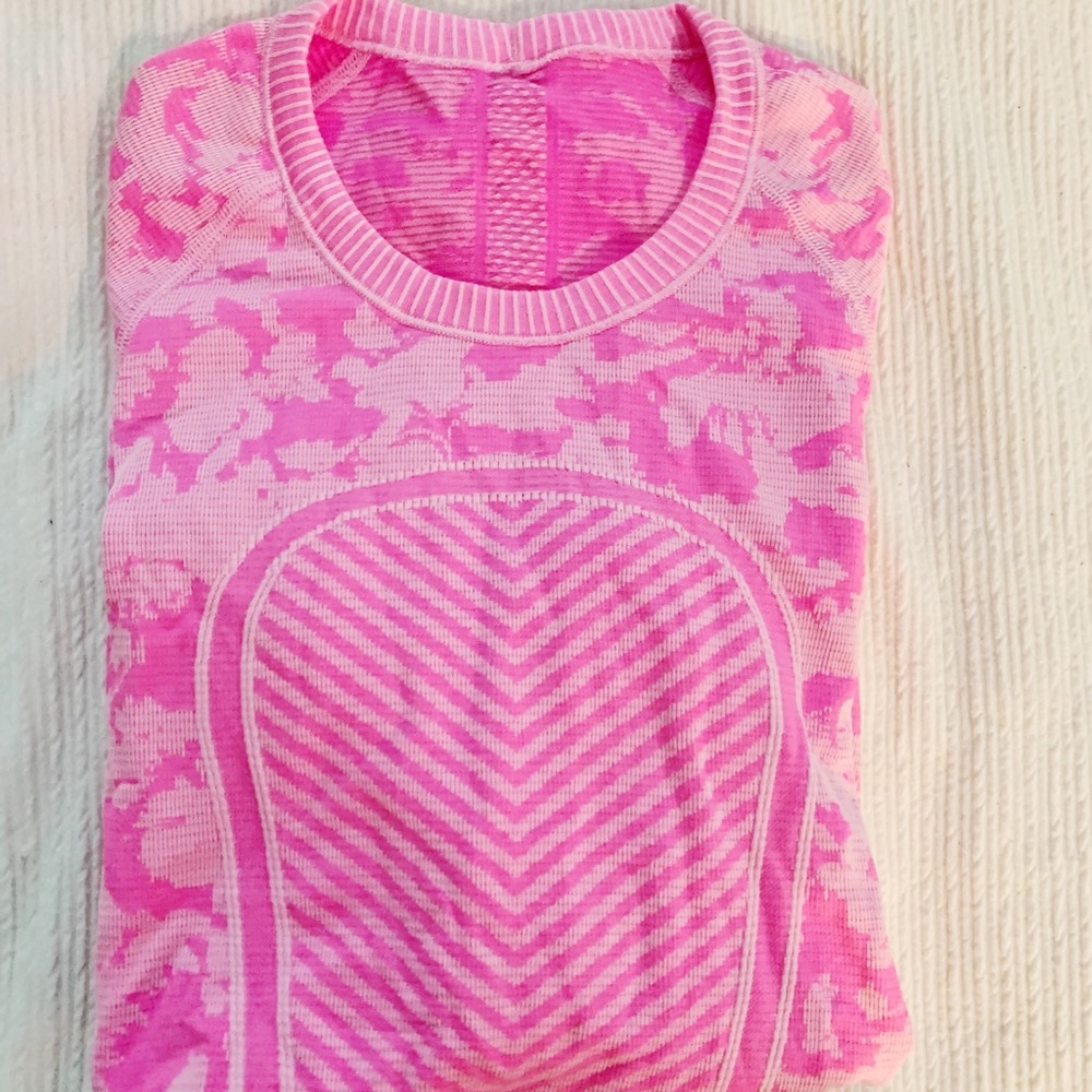 Lululemon long sleeve top